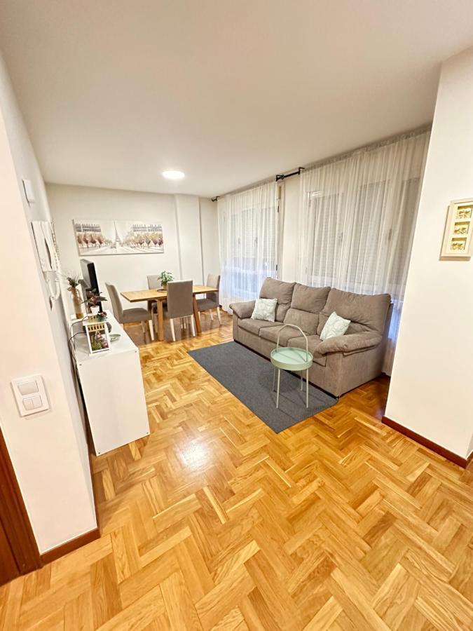 Apartamento Oviedo Parque Del Oeste エクステリア 写真