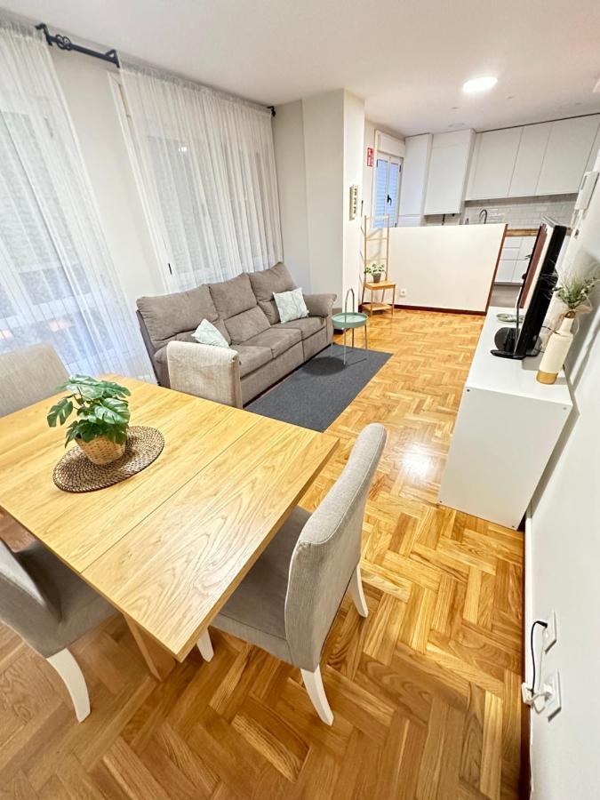 Apartamento Oviedo Parque Del Oeste エクステリア 写真